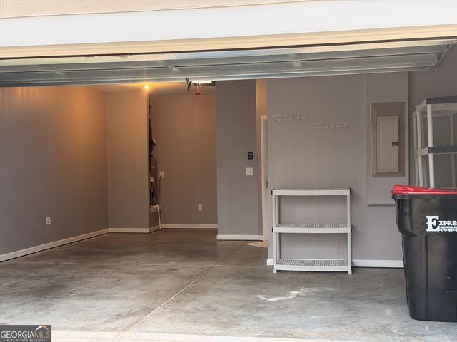610 Larch Looper Drive, Griffin, GA 30223