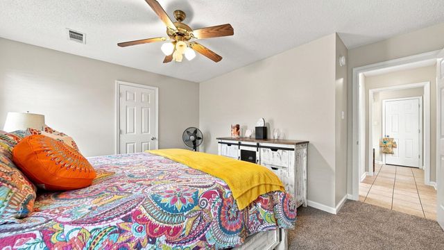697 BLOOMINGTON DR, Brighton, TN 38011