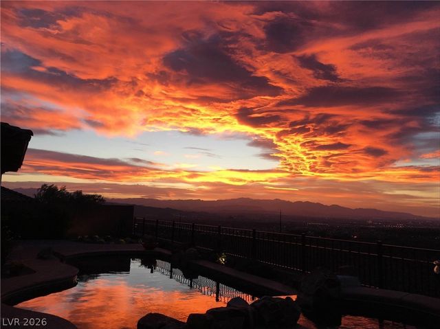 2865 Josephine Drive, Henderson, NV 89044