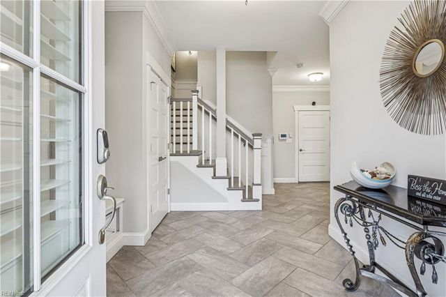 4152 East Beach DR, Norfolk, VA 23518