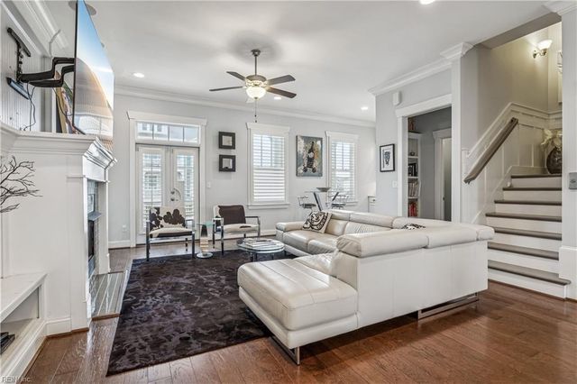 4152 East Beach DR, Norfolk, VA 23518