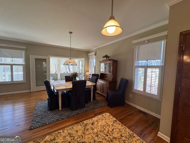 94 Westwood Circle, Hartwell, GA 30643