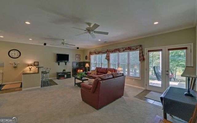 94 Westwood Circle, Hartwell, GA 30643