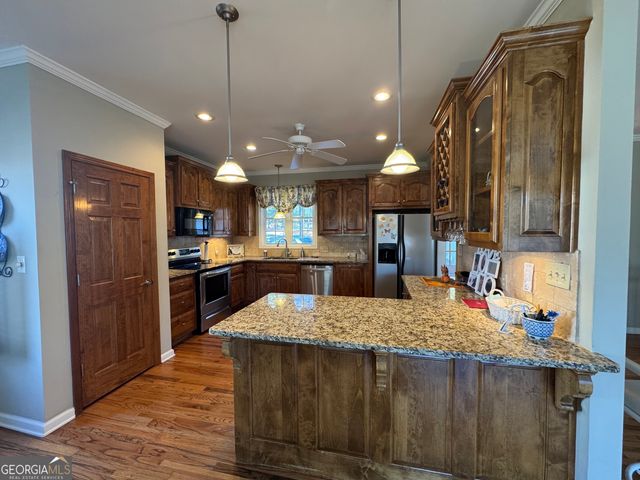 94 Westwood Circle, Hartwell, GA 30643