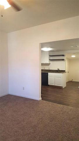 908 E Main Street, Norman, OK 73071