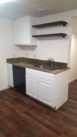 908 E Main Street, Norman, OK 73071