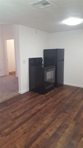 908 E Main Street, Norman, OK 73071