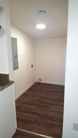 908 E Main Street, Norman, OK 73071