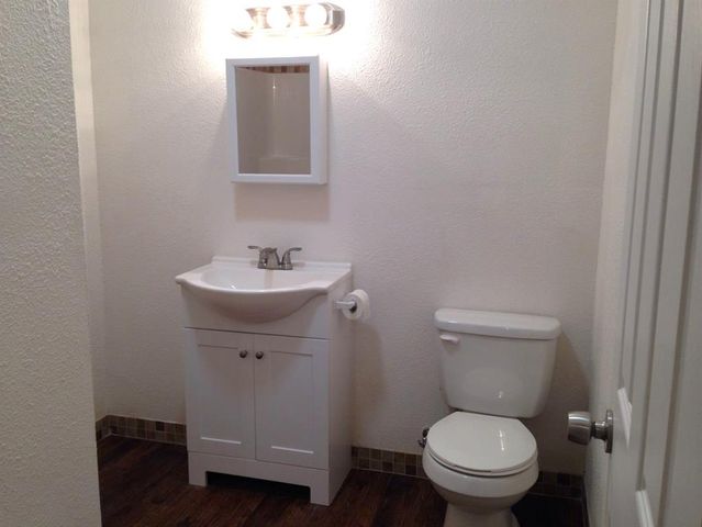 908 E Main Street, Norman, OK 73071