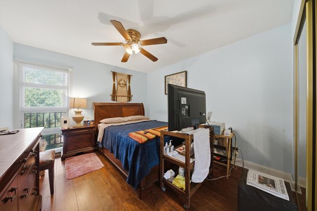 333 S EAST Avenue 306, Oak Park, IL 60302