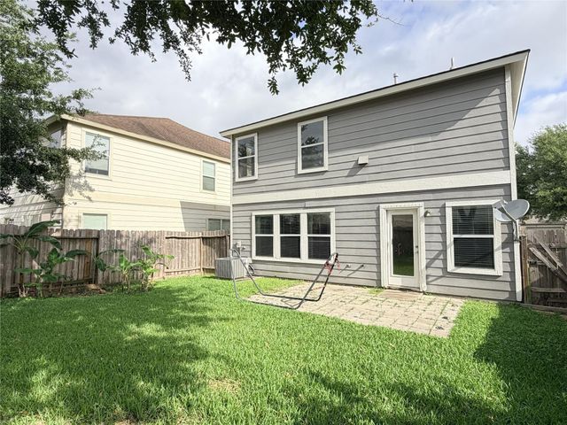 2634 Skyview Glen Court, Houston, TX 77047