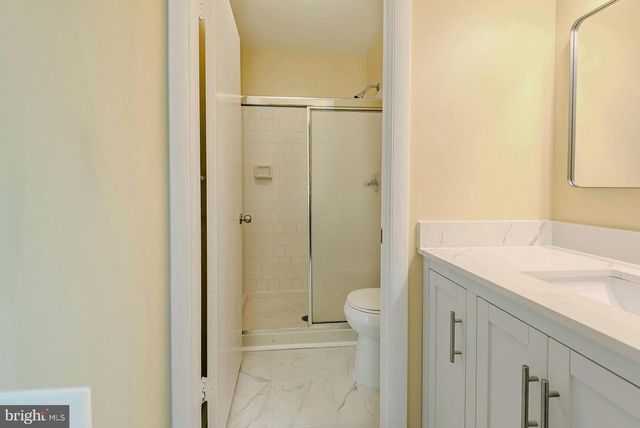 7484 SEA CHANGE, Columbia, MD 21045