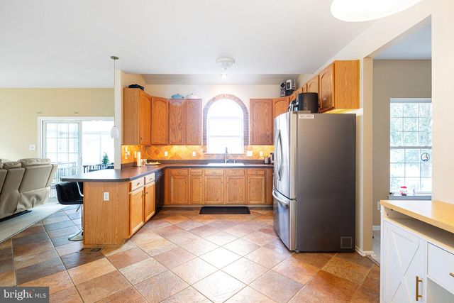 111 RYANS RUN, Sicklerville, NJ 08081