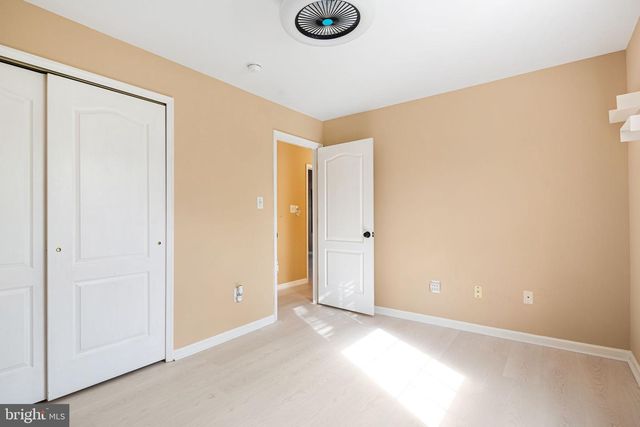 111 RYANS RUN, Sicklerville, NJ 08081