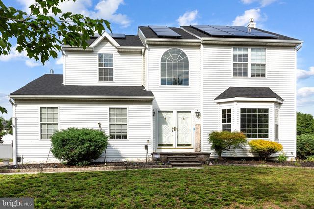 111 RYANS RUN, Sicklerville, NJ 08081