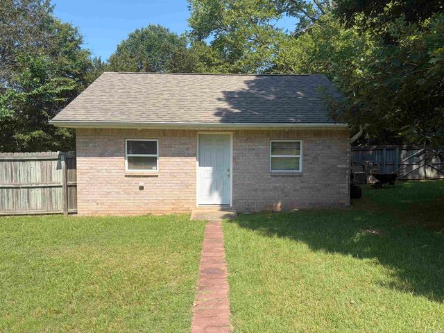 14946 Sardis Rd, Bauxite, AR 72011