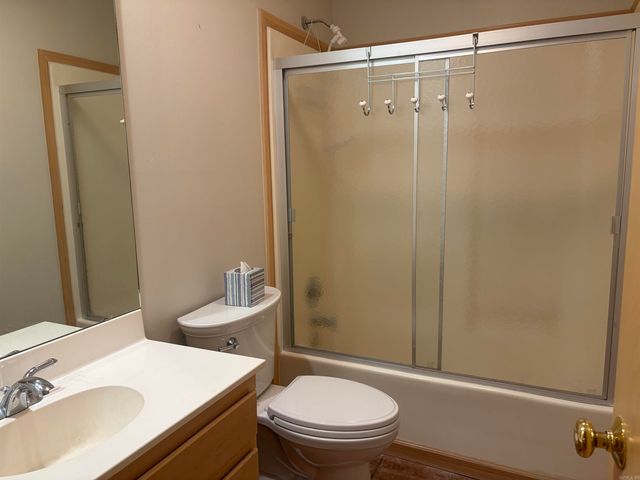 14946 Sardis Rd, Bauxite, AR 72011