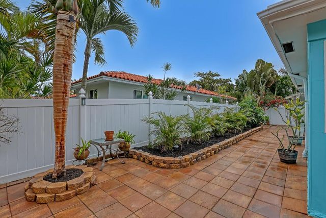 1890 SW 59th Avenue SW, Plantation, FL 33317