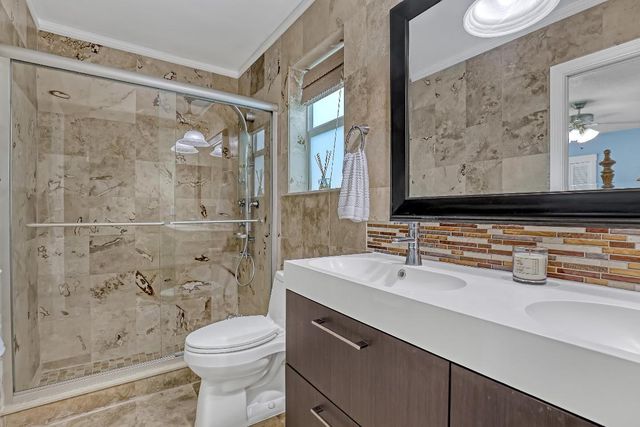 1890 SW 59th Avenue SW, Plantation, FL 33317