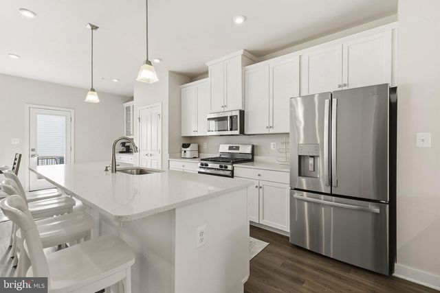 1511 LOWMAN ST, Baltimore, MD 21230