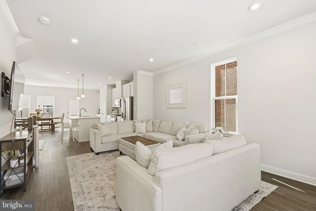 1511 LOWMAN ST, Baltimore, MD 21230