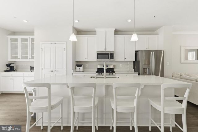 1511 LOWMAN ST, Baltimore, MD 21230