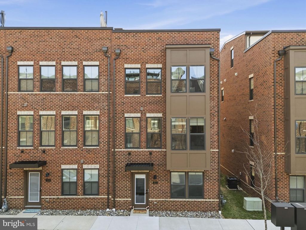 1511 LOWMAN ST, Baltimore, MD 21230