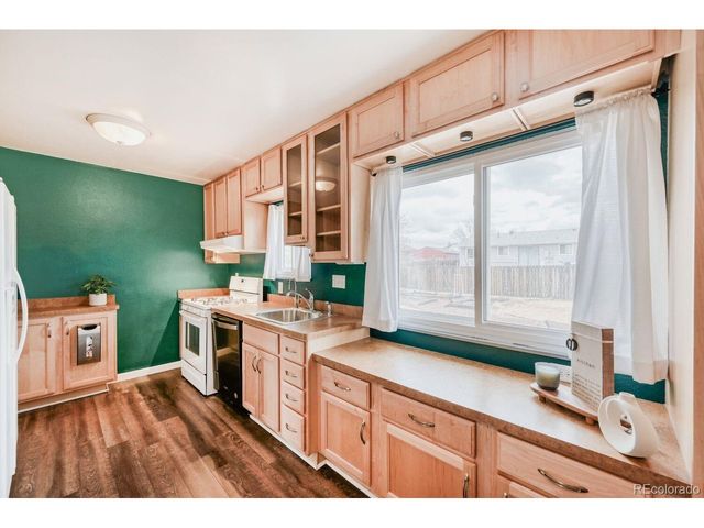 914 Birch Ct, Fort Lupton, CO 80621