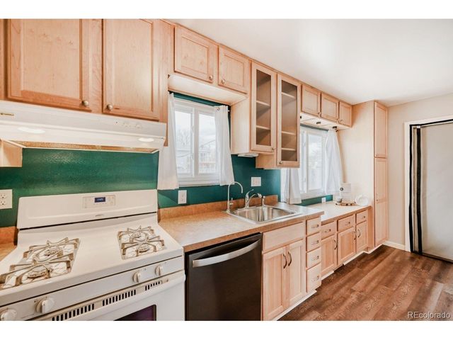 914 Birch Ct, Fort Lupton, CO 80621