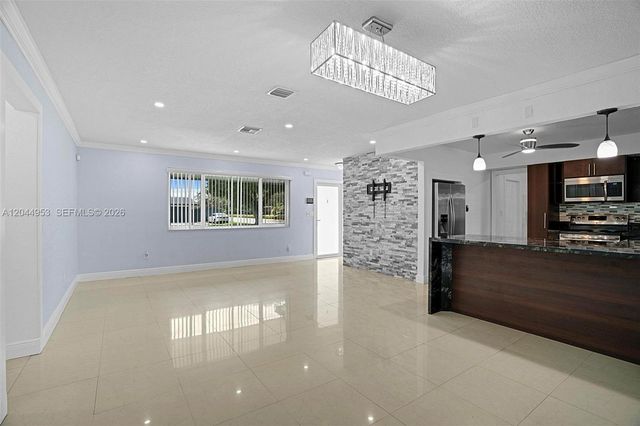 8891 NW 11th Street, Pembroke Pines, FL 33024