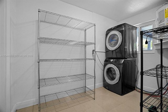 8891 NW 11th Street, Pembroke Pines, FL 33024