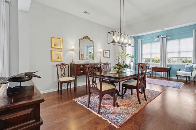 1631 Murrell Pl., Murrells Inlet, SC 29576