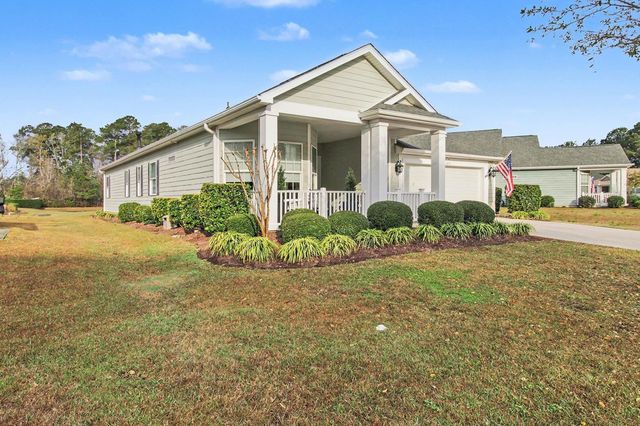 1631 Murrell Pl., Murrells Inlet, SC 29576