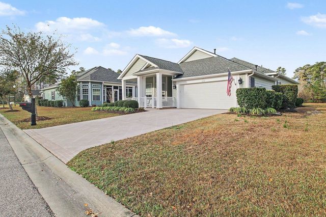 1631 Murrell Pl., Murrells Inlet, SC 29576