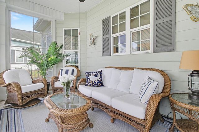 1631 Murrell Pl., Murrells Inlet, SC 29576