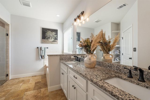 103 Les LN, Smithville, TX 78957