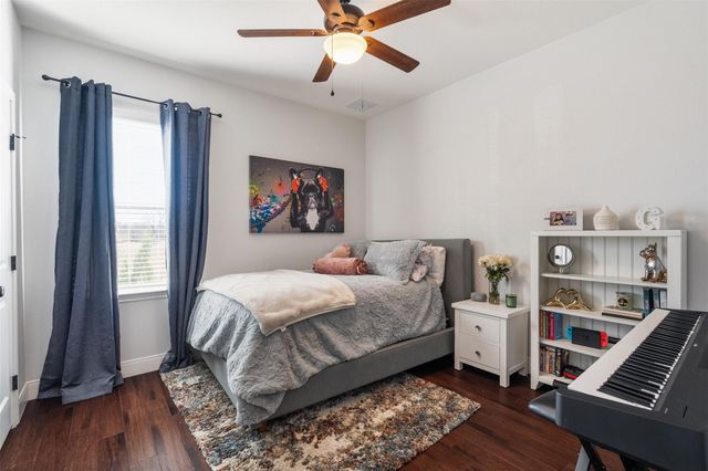 103 Les LN, Smithville, TX 78957