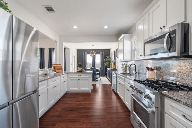 103 Les LN, Smithville, TX 78957