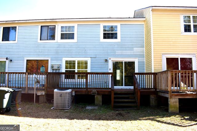 912 Pineland Avenue APT 6, Hinesville, GA 31313