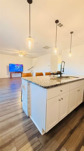 2620 Beech Creek Road, Glenn Heights, TX 75154