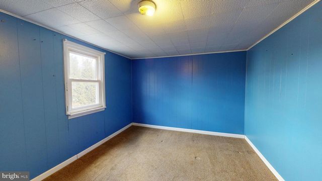 59 W CLYMER AVE, Sellersville, PA 18960