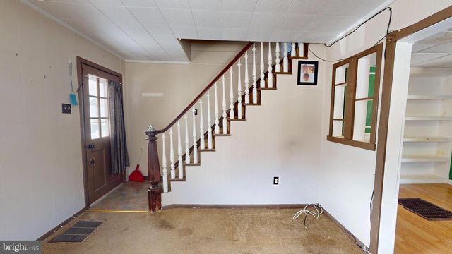 59 W CLYMER AVE, Sellersville, PA 18960