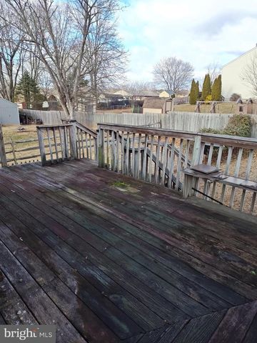 59 W CLYMER AVE, Sellersville, PA 18960