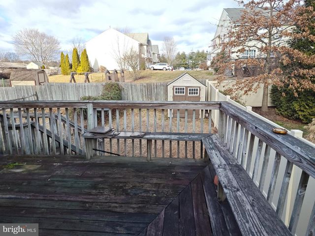 59 W CLYMER AVE, Sellersville, PA 18960