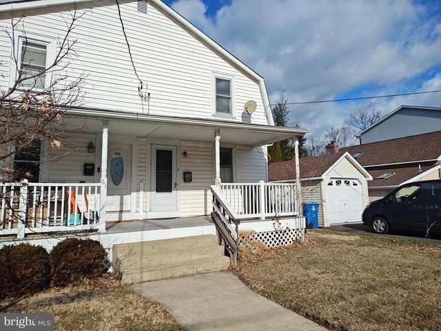 59 W CLYMER AVE, Sellersville, PA 18960