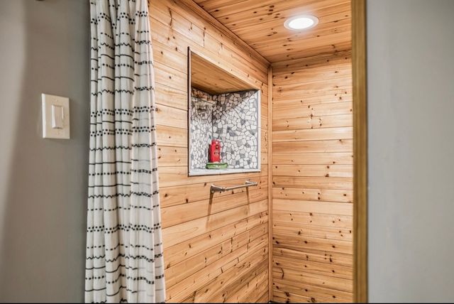 4027 Beverly Hills Dr, Pegram, TN 37143