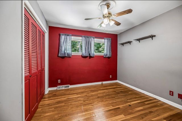 4027 Beverly Hills Dr, Pegram, TN 37143