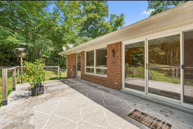 4027 Beverly Hills Dr, Pegram, TN 37143