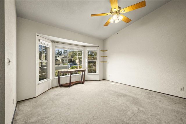 1438 Deerfield Cir, Roseville, CA 95747