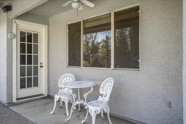 1438 Deerfield Cir, Roseville, CA 95747